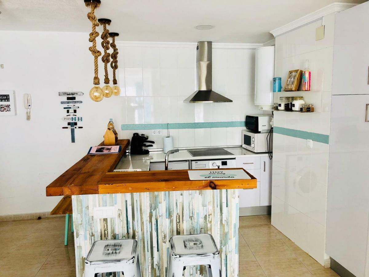 Апартаменти Apartamento Atico A 50 Metros De La Playa Will Рінкон-де-ла-Вікторія Екстер'єр фото