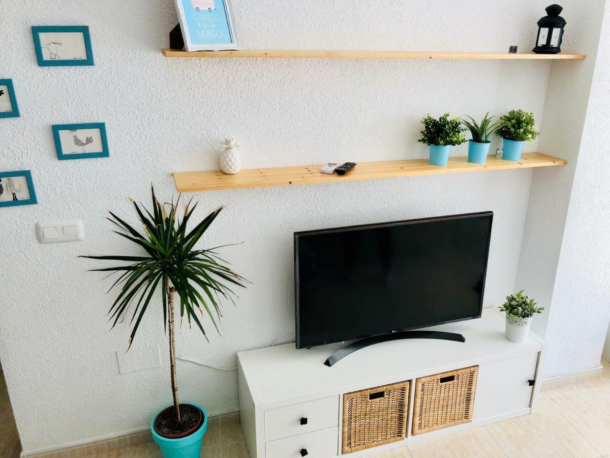 Апартаменти Apartamento Atico A 50 Metros De La Playa Will Рінкон-де-ла-Вікторія Екстер'єр фото