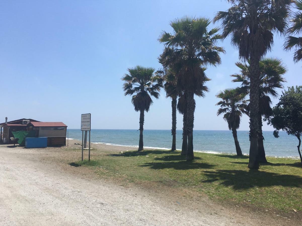 Апартаменти Apartamento Atico A 50 Metros De La Playa Will Рінкон-де-ла-Вікторія Екстер'єр фото